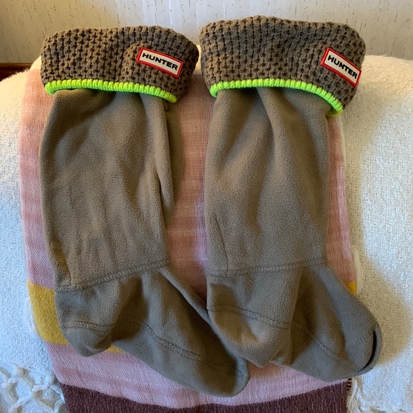 Hunter boot socks Tan neon green woven top fleece M EUC - Picture 2 of 6